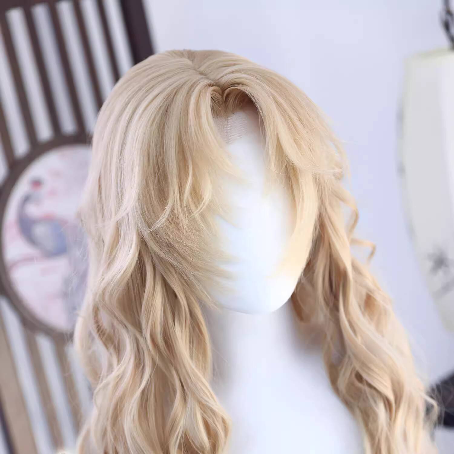 Vermouth Berumotto Styled Wig  - đánh giá và giá Anime Cosplay Wig